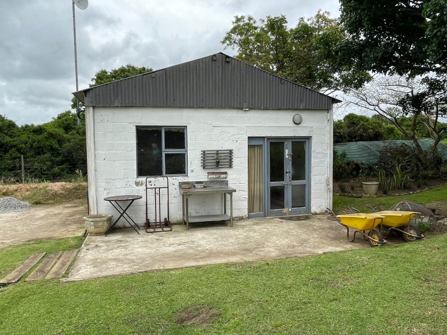2 Bedroom Property for Sale in Bathurst Eastern Cape
